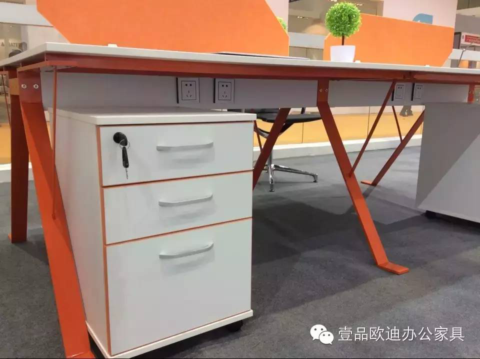 香蕉成人在线网站欧迪携新品亮相2015上海家具展！